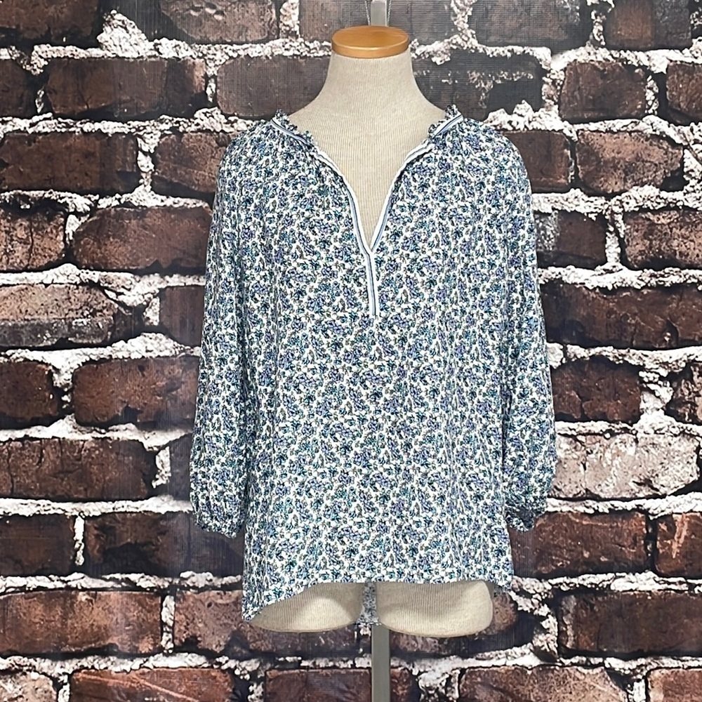 Max Studio Top Blouse Blue Purple Floral V-Neck Small